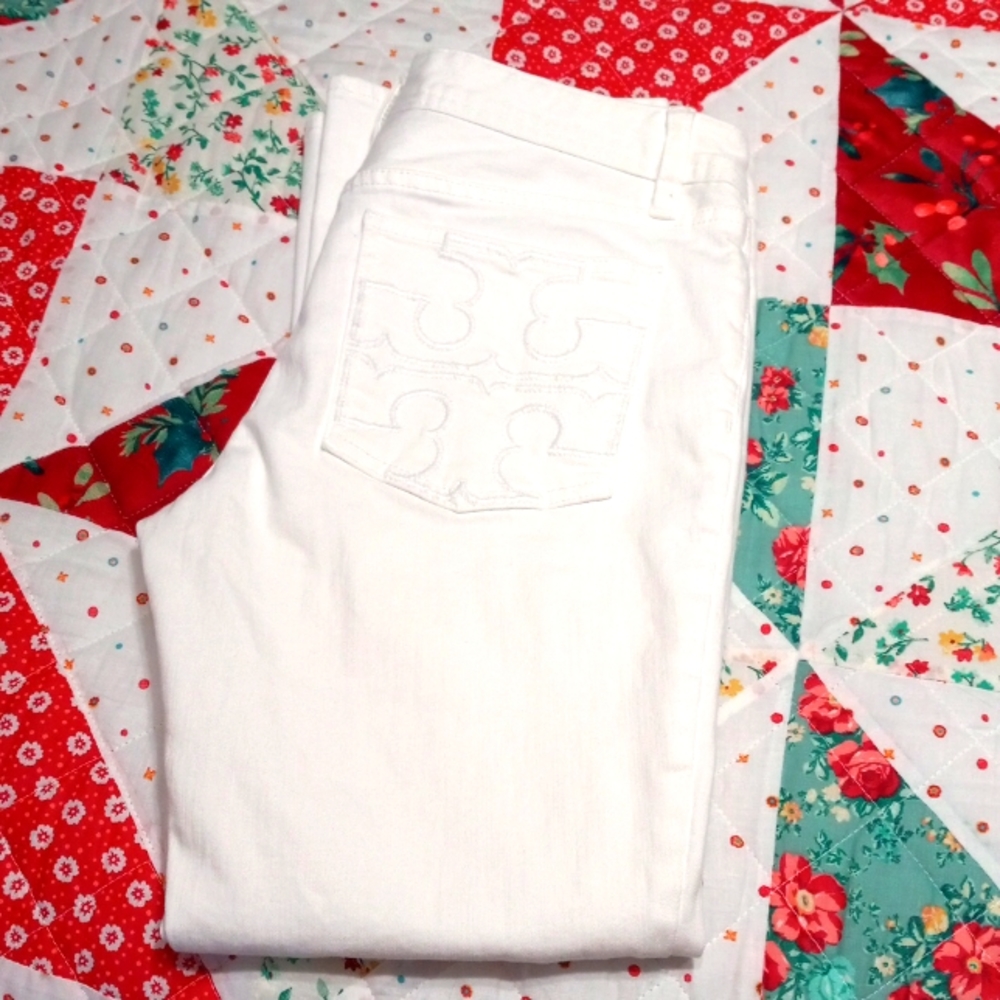 Tory Burch cropped jeans white. 👖